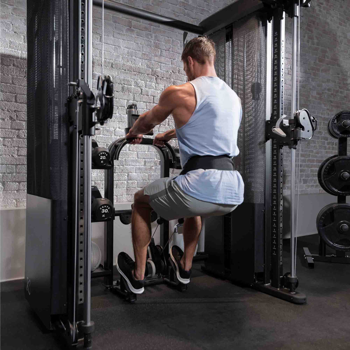 |InspireFitnessFT2ProFunctionalTrainerFrontLS2|